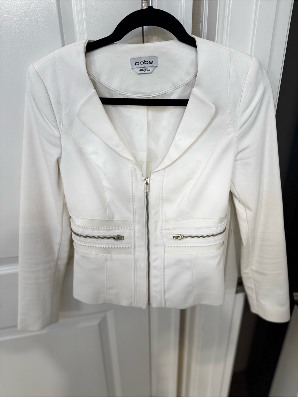 bebe White Zip-Front Tailored Blazer